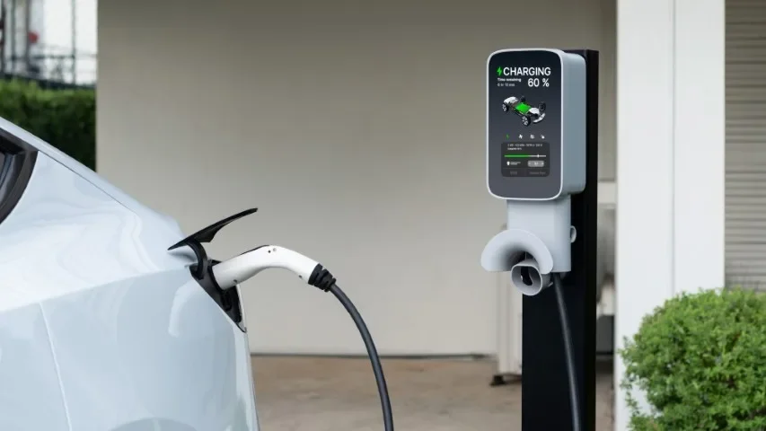 10 High Tech Must Haves For Your Garage