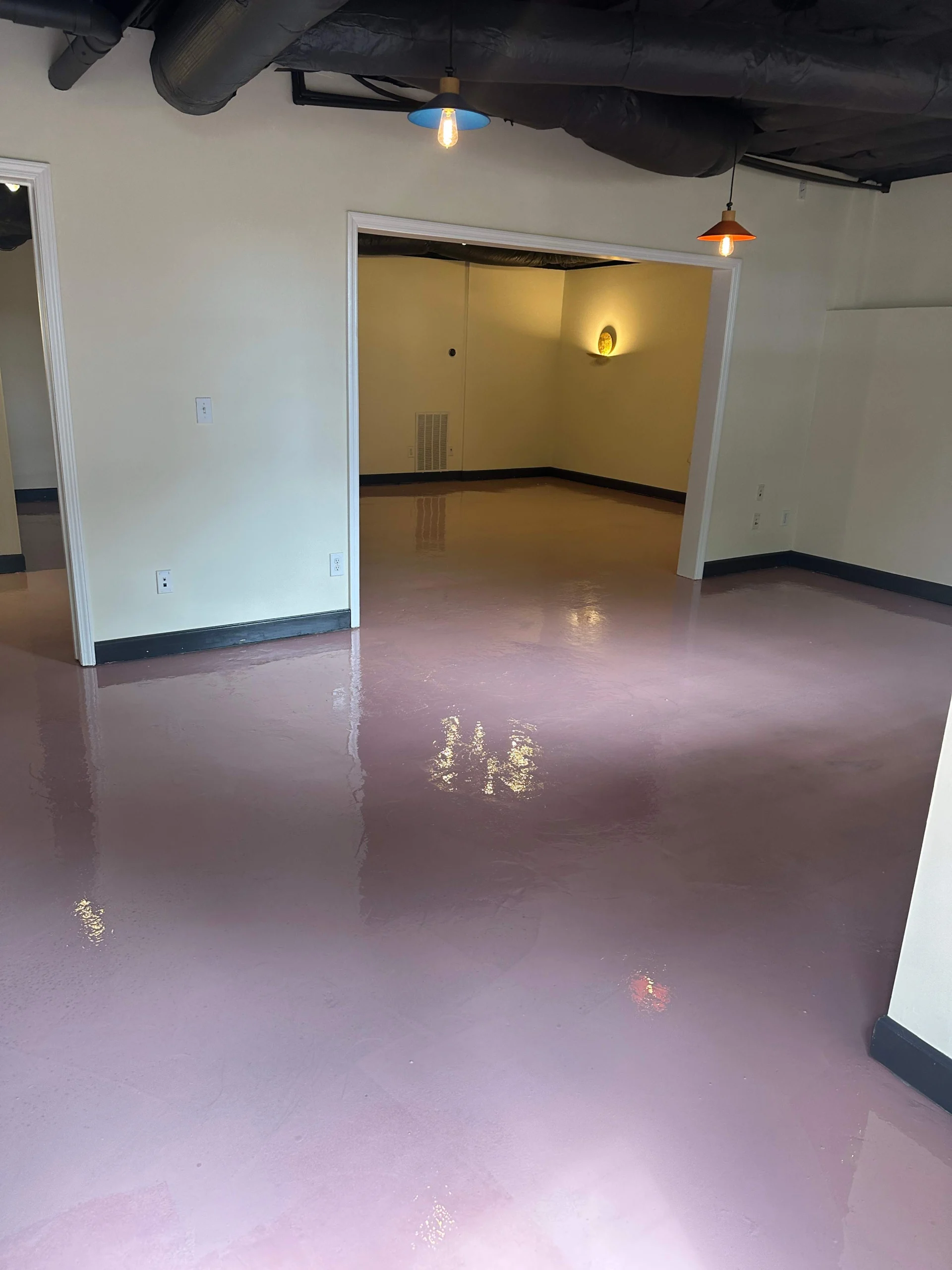 epoxy-floor-coating-in-lawrenceville-ga-de-winton-pl-4