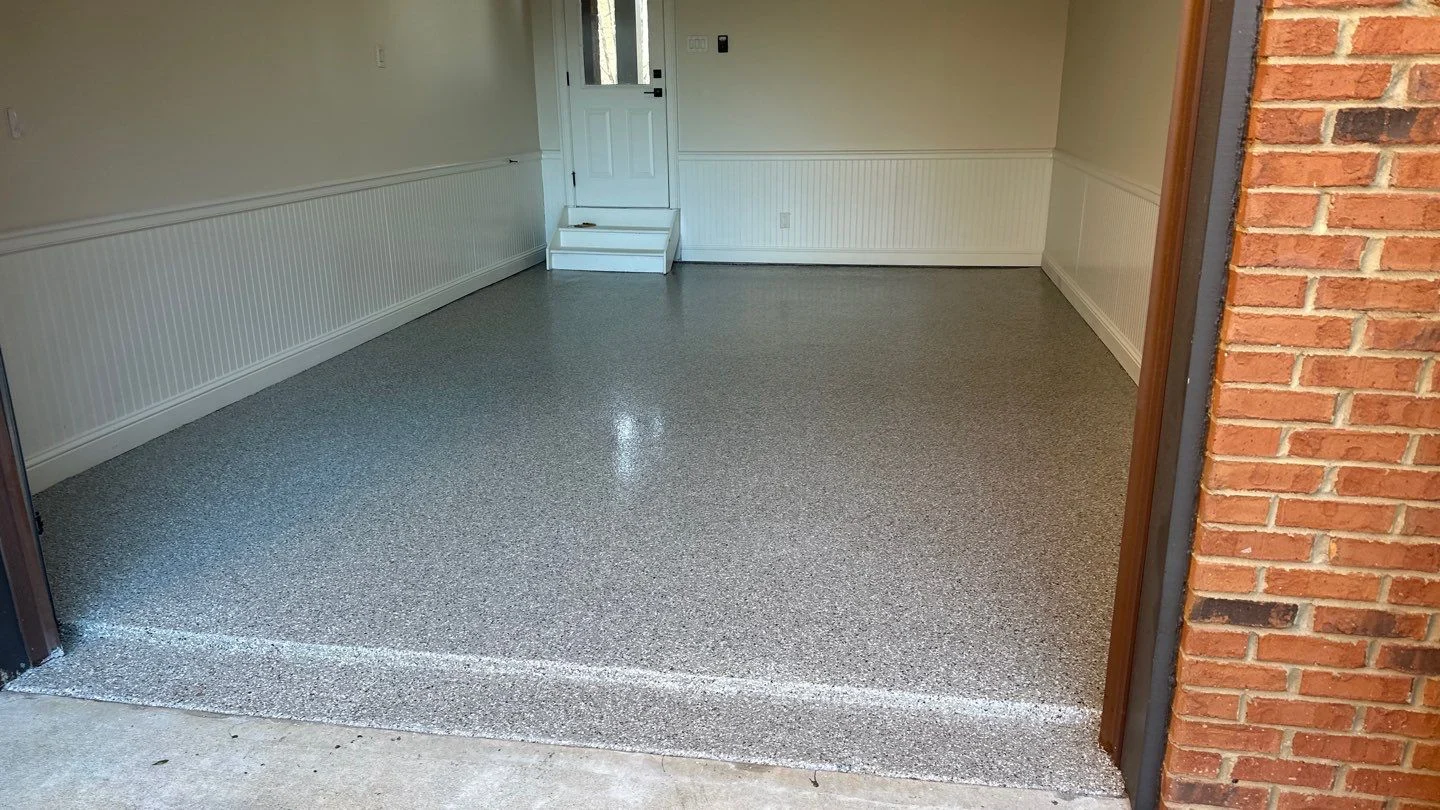 Suwanee Garage Gravel Flake Install - Garage Floor Masters Suwanee Garage Gravel Flake Install – Garage Floor Masters